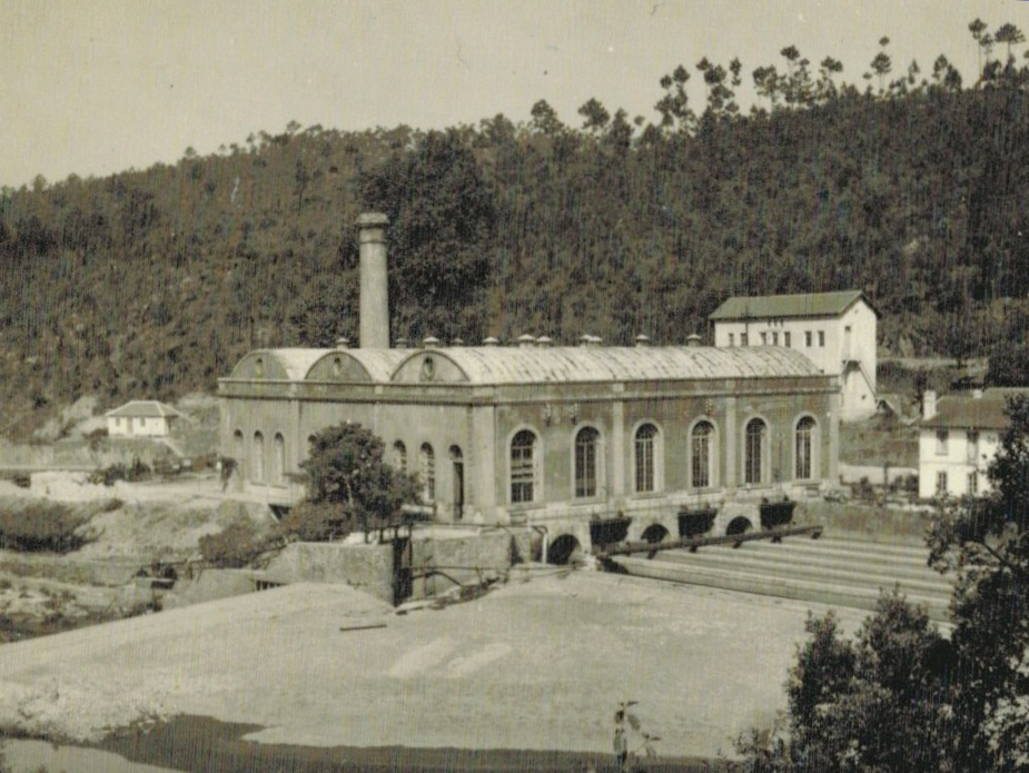 Central de Capta��o, filtragem e eleva��o de �gua de Foz do Sousa (1886) em 1939, Arquivo Hist�rico da AEdP. 
